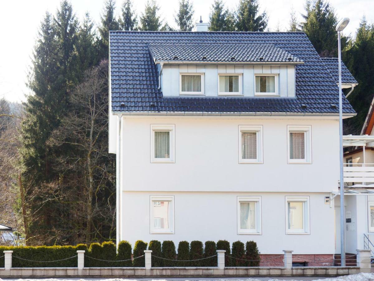 Haus Am Fluss Lägenhet Baiersbronn Exteriör bild